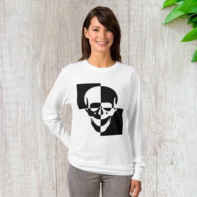 Bold Black and White Optical Illusion Skull Design T-Shirt (Creator Uploaded)