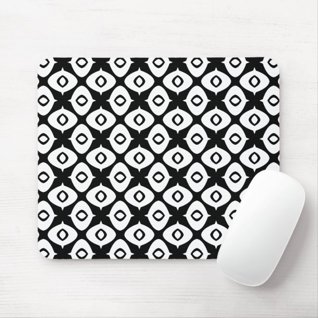 Bold Black and White Symmetrical Arabesque Pattern Mouse Pad (With Mouse)