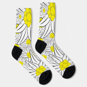 Bold Edelweiss Pattern Crew Socks