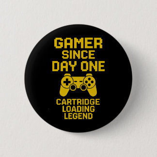 Bold Gamer Dad Design – Yellow Controller Art 6 Cm Round Badge