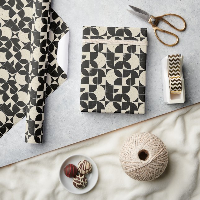  Bold Geometric Abstract Pattern – Black & Cream Wrapping Paper (Crafts)