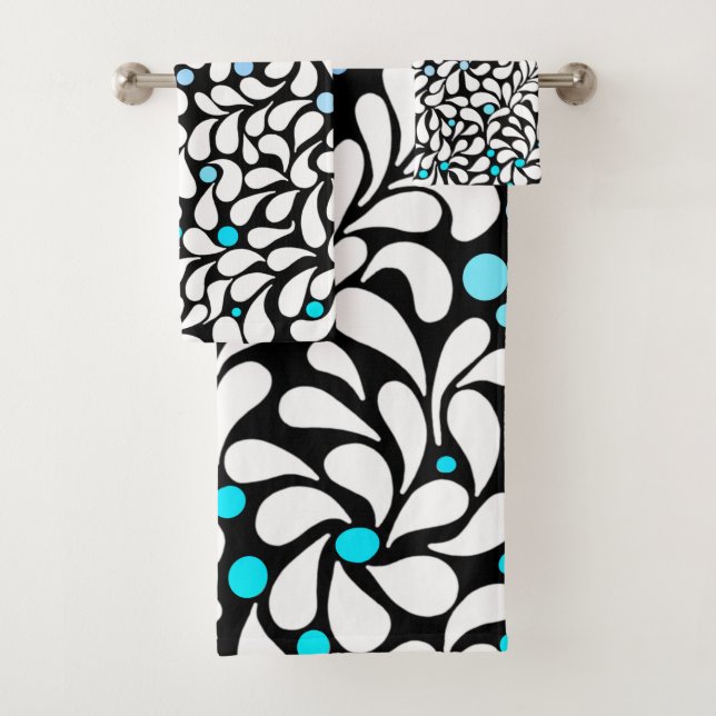 Bold modern flowers with blue teal ombre bath towel set (Insitu)