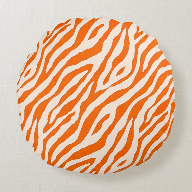 Bold Orange Tiger Stripe Pattern Round Cushion (Front)