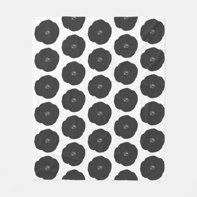 Bold Retro Flower Pattern in Black and White   Fleece Blanket (Front)