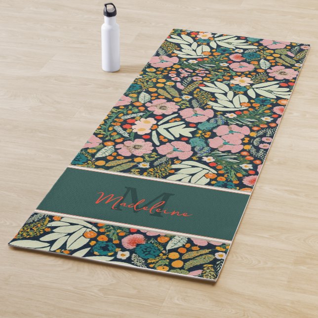 Bold Rustic Garden Flowers Pattern Name Monogram Yoga Mat (In Situ)