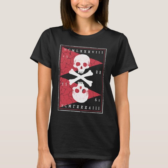 Bones and Skulls Pirate  1 T-Shirt (Front)