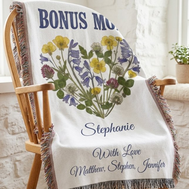 Bonus Mum Floral Heart Throw Blanket (A cozy Bonus Mom floral heart throw blanket, perfect as a sentimental Mother's Day gift.)