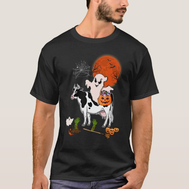 Boo Ghost Riding Cow With Candy Basket Scary Pumpk T-Shirt (Front)