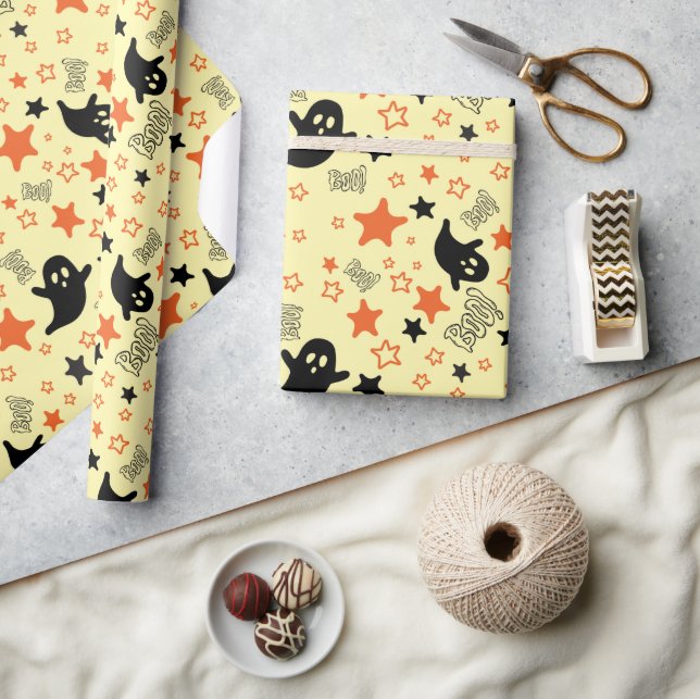 Boo! Ghosts and Stars Seamless Wrapping Paper Art (Crafts)