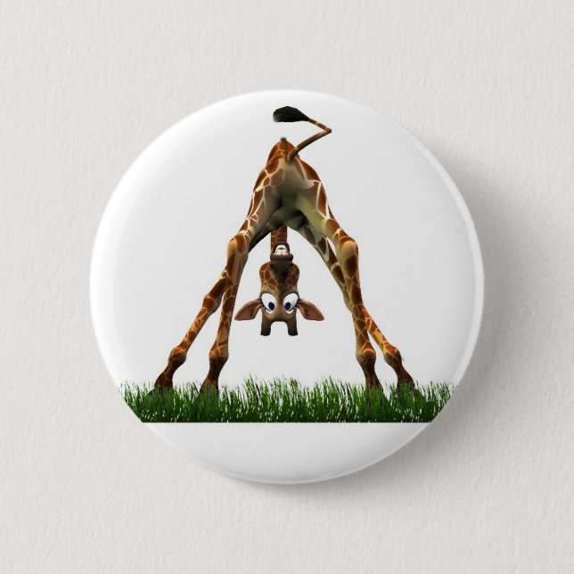Boo! Says Olympia Giraffe 6 Cm Round Badge (Front)