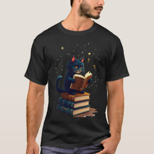 BookTok Cat Reading in Space Cosmic Library Aesthe T-Shirt