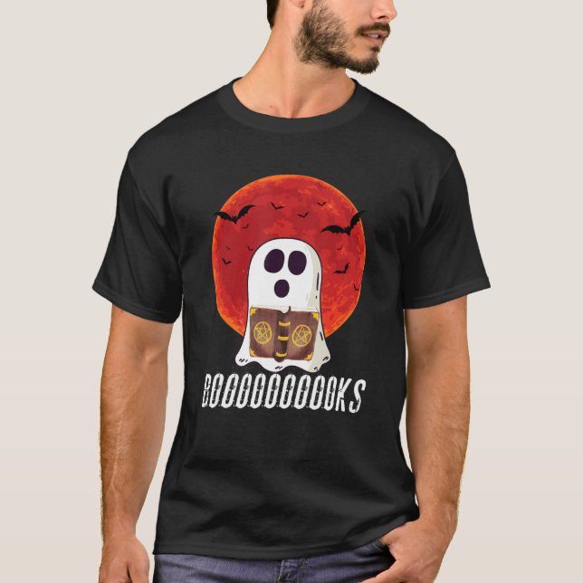 Booooooks  Funny Boo Read Books  Halloween T-Shirt (Front)
