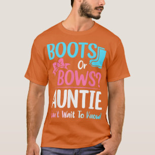 Boots or Bows Auntie Gender Reveal Pregnancy Annou T-Shirt