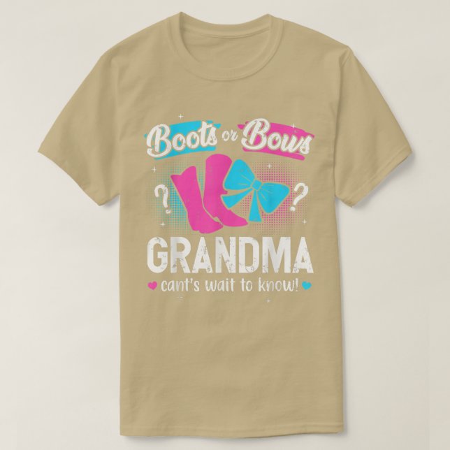 Boots Or Bows Cute Pregnancy Announcement Grandma  T-Shirt (Design Front)