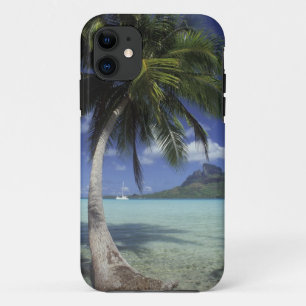 Bora Bora, French Polynesia Mt. Otemanu seen Case-Mate iPhone Case