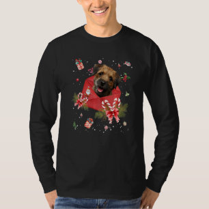 Border Terrier Dog In Christmas Card Ornament Paja T-Shirt