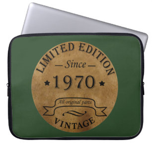 Born in 1970 vintage birthday gift laptop sleeve
