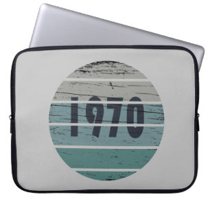 Born in 1970 vintage birthday gift laptop sleeve