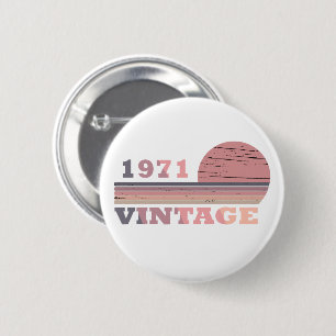 Born in 1971 elegant vintage birthday party gift 6 cm round badge