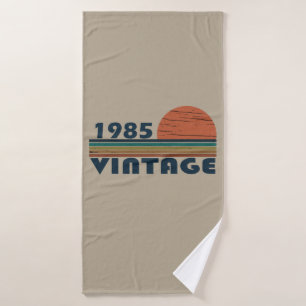Born in 1985 vintage birthday gift bath towel