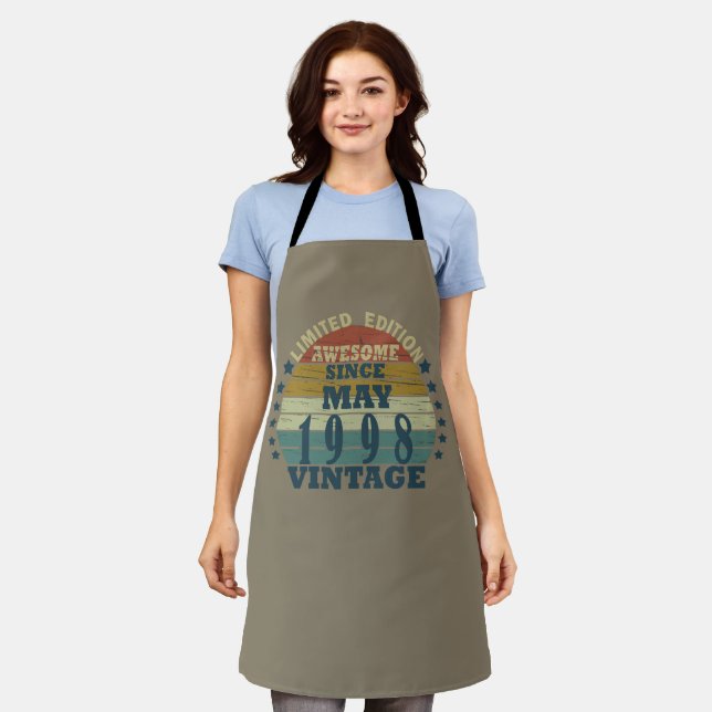 Born in may 1998 vintage birthday apron (Worn)