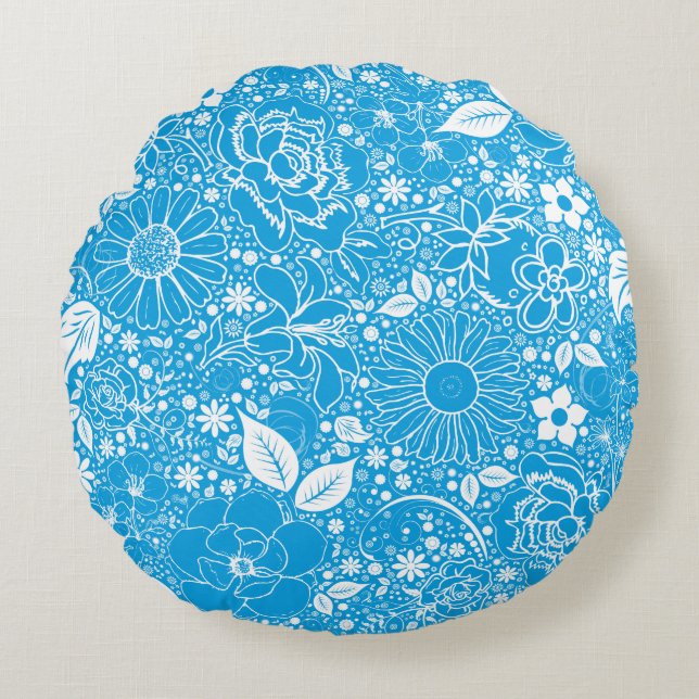 Botanical Beauties Light Blue Round Throw Pillow (Front)