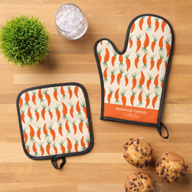 Botanical Carrots Collection Oven Mitt & Pot Holder Set (Top Down)