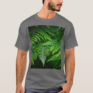 botanical rainforest foliage tropical fern leaf  T-Shirt