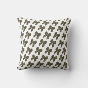 Bottomland Camo Bow Camo Coquette Bow Hunting Girl Cushion