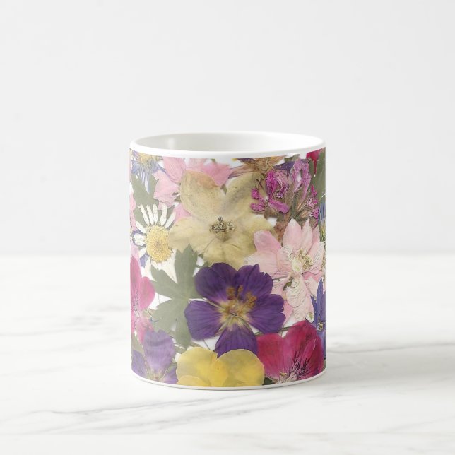 Bouquet of flowers mug (Center)