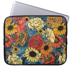 Bouquet of flowers- roses, peonies, daisies ans fe laptop sleeve