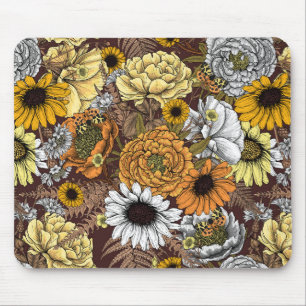 Bouquet of flowers- roses, peonies, daisies ans fe mouse pad