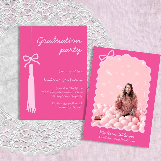 Bow Chic Pink Grad Photo 2025 Graduation Invitation (Bow Chic Pink Grad Photo 2025 Graduation Invitation)