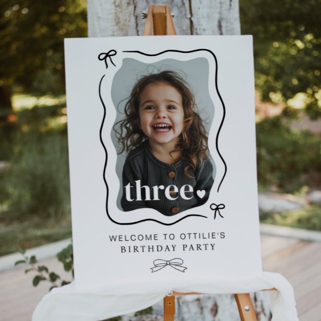 Bow Wavy Border Photo 3rd Birthday Welcome Sign (Creator Uploaded)