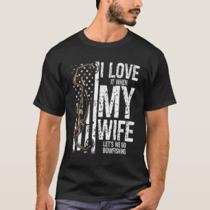 Bowfishing I love my Wife Bow Hunter Archer Fisher T-Shirt
