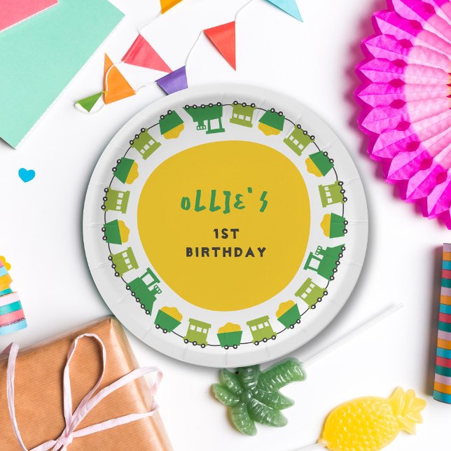 Boys Toys Transport Green Train Kid Birthday Party Paper Plate (Boys Toys Fun Circle Transport Green Train Kid's Birthday Party Paper Plates @ fatfatin_mini_me)