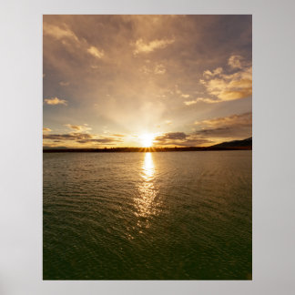 Break of day on Lago Argentino in Patagonia Poster