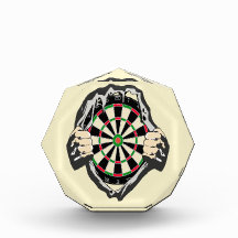 Breakthrough to the Bullseye – Ultimate Dartboard  Photo Block