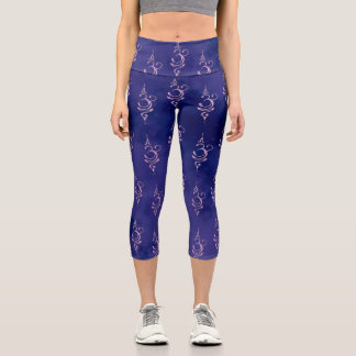 Breathe 5 Scattered Blue Monochrome Tie dye Capri Leggings