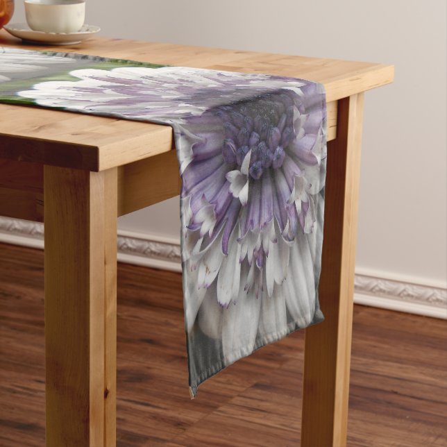 Brett Short Table Runner (In Situ)