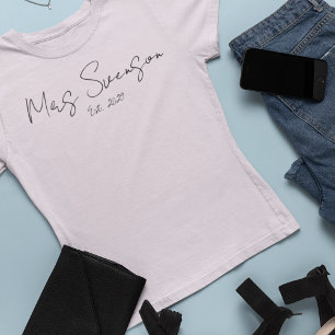Bridal future Mrs Custom Name Bachelorette T-Shirt
