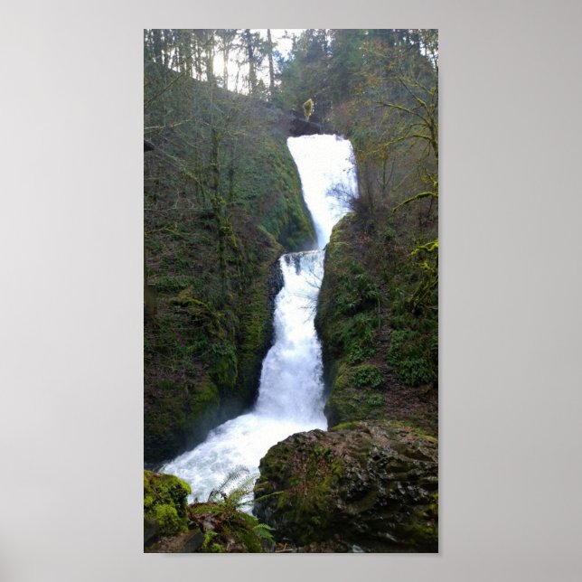 Bridal Veil Falls, Oregon Poster (Front)