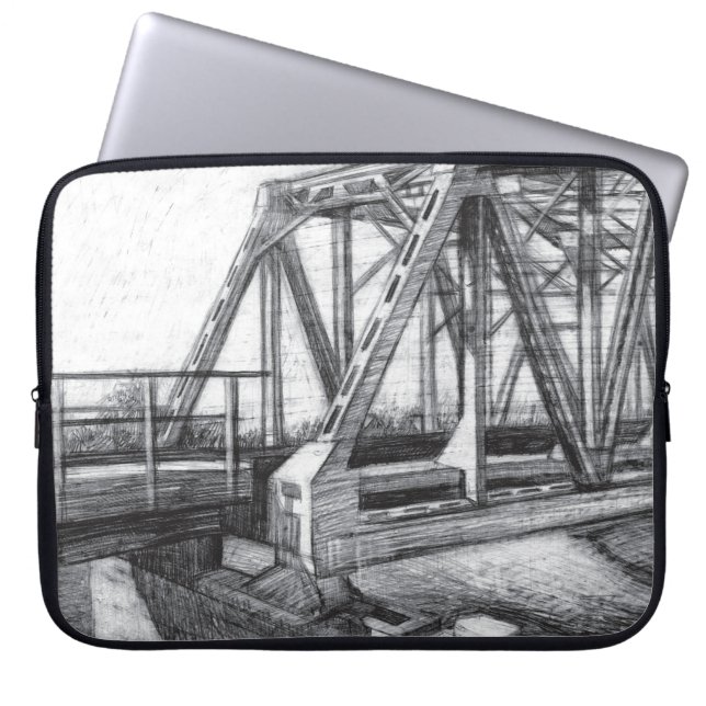 Bridge old laptop sleeve (Front)
