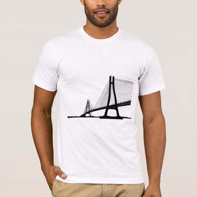 Bridges: Golden Gate USA T-Shirt (Front)