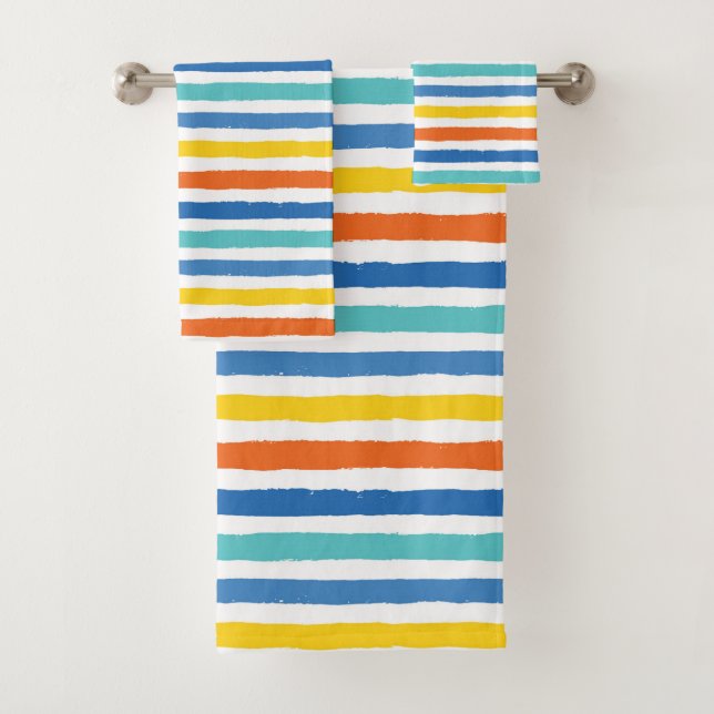 Bright Beachy Striped Pattern Bath Towel Set (Insitu)