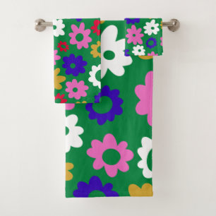 Bright Colourful Scandinavian Flower Pattern Green Bath Towel Set