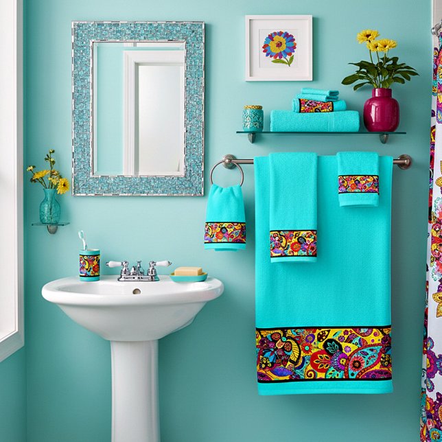 Bright floral paisley bath towel set (Creator Uploaded)