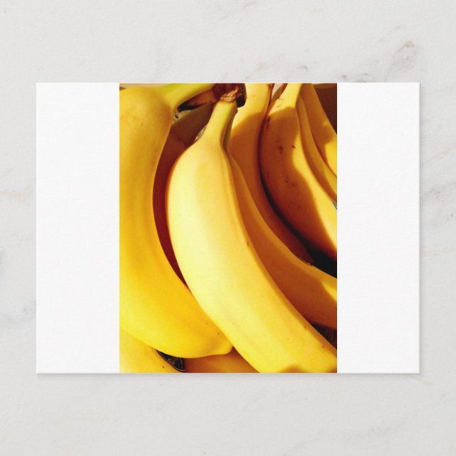 Bright fresh yellow bunch of ripe bananas postcard (Front)