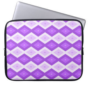 Bright purple diamond pattern laptop sleeve