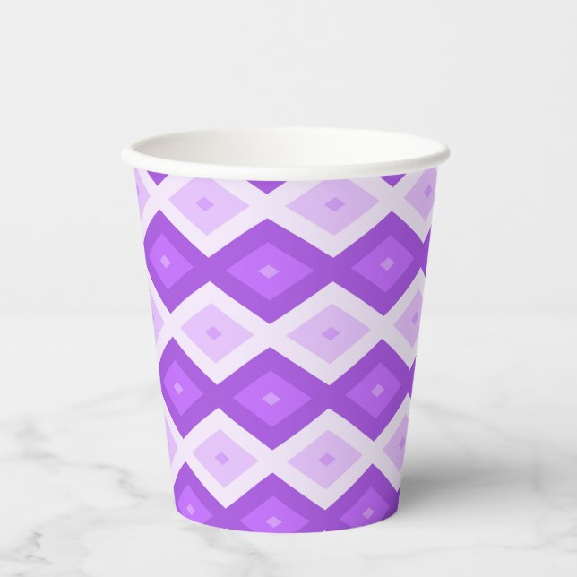 Bright purple diamond pattern paper cups (Front)